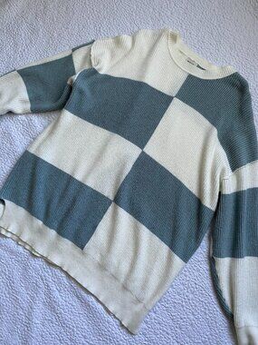 Blue And White Square Pattern Sweater